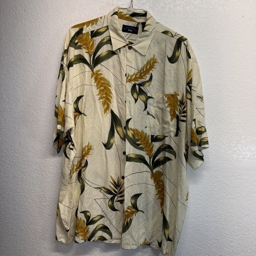 Biscayne Bay Button Front Men’s Rayon Hawaiian Shirt Roomy Men's XL Relaxed Fit